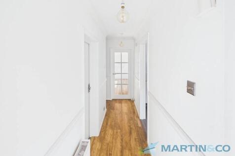 CAM02145G0-PR0077...