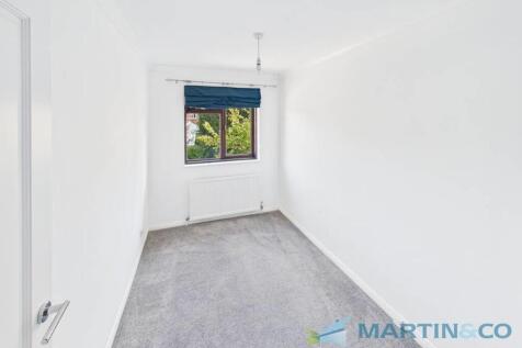 CAM02145G0-PR0077...