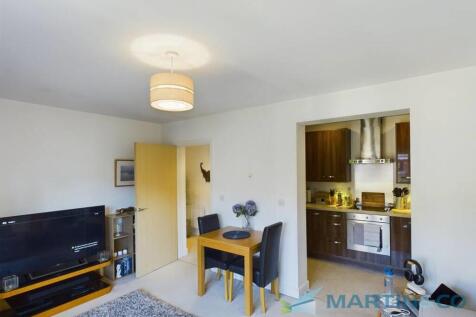 CAM02145G0-PR0031...