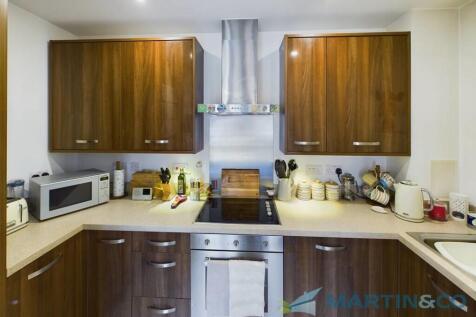 CAM02145G0-PR0031...