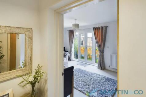 CAM02145G0-PR0031...