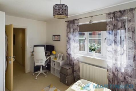 CAM02145G0-PR0031...