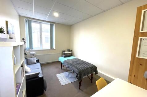 ROOM SEVEN