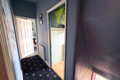 PROPERTY - APARTMENT