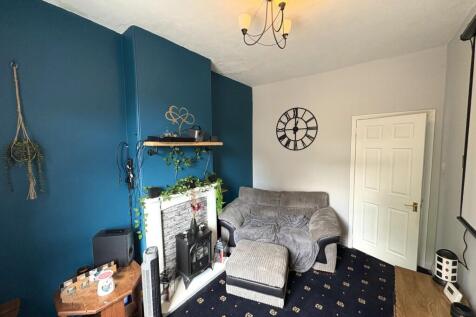 PROPERTY - APARTMENT