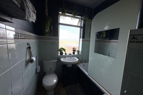 PROPERTY - APARTMENT