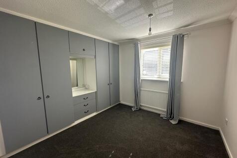 bedroom (2)