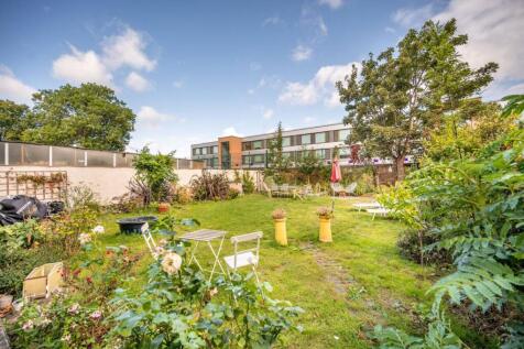 Property Image 8