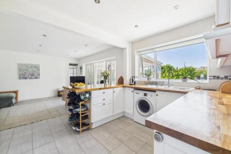 Kitchen/Living