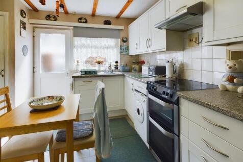 Kitchen .jpg