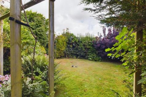 Garden 1 .jpg