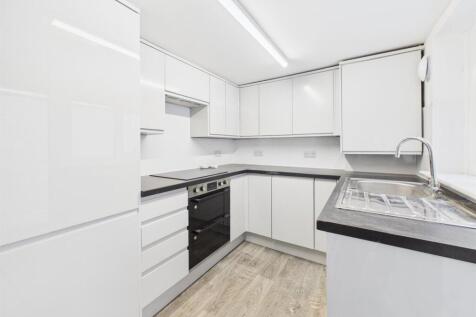 Kitchen .jpg