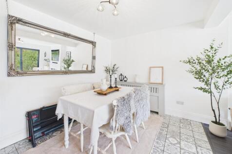 dining area .jpg