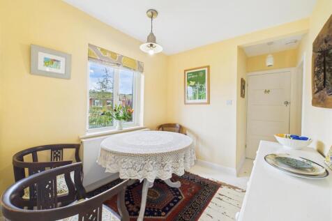 Dining Room .jpg