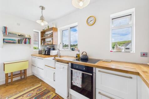 Kitchen .jpg