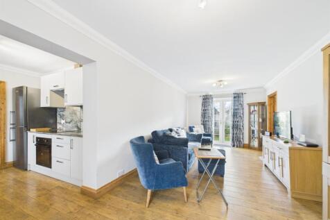 Kitchen/Living Room