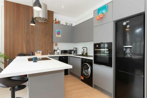 1 143 Heene rd_2.JPG
