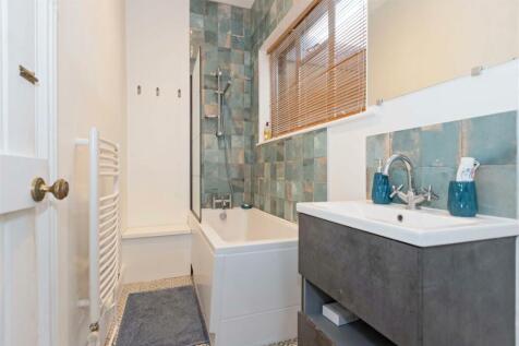 6 Bath rd_20.JPG
