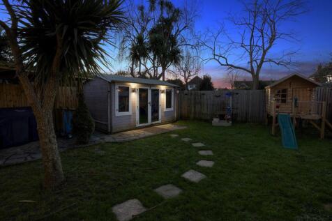 Morland Avenue, 16 TWILIGHTS-005.jpg