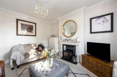 Rowlands Road, 132-037.jpg
