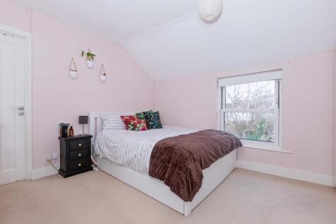 Madeira Ave_11.jpg