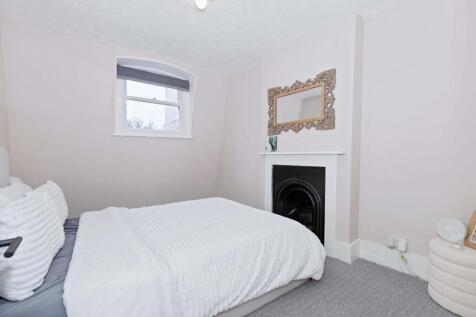 Park Crescent_1.jpg