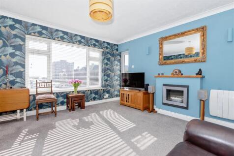 Seaview Court_1.jpg