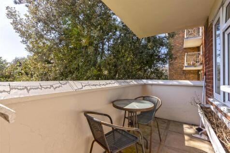 Charlwood_9.jpg