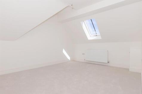 Northcourt Flat 6_7.jpg