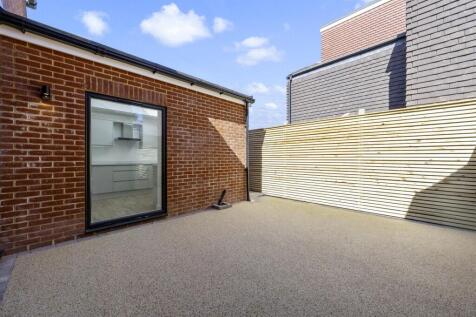 Northcourt Road, Northcourt House-026.JPG