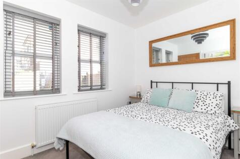 Rowlands Cottage-02.jpg
