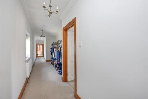 Links Road, Lyne House-003.JPG