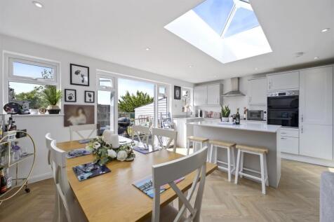 Moorfoot Road, 19-016.JPG