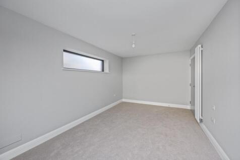 House A-004.jpg