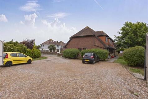 Hangleton Court_8.jpg