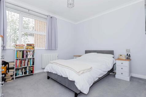 Wellington crt.jpg