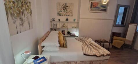 Bedroom1.jpg