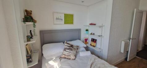 Bedroom2.jpg