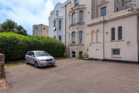 17Broadwater-2.jpg