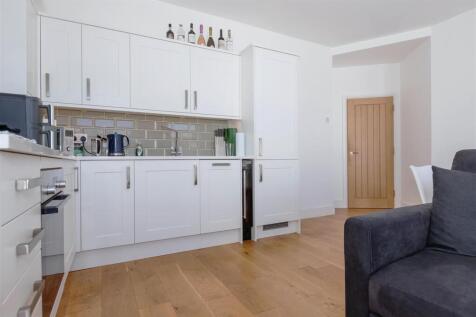 Kingsway House_3.jpg