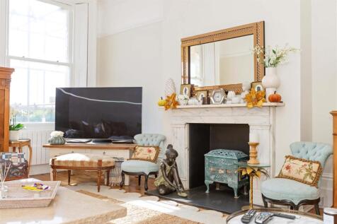 1 16 Heene Terrace_12.JPG