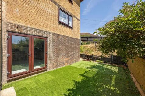Brighton Road, Pebble View, 2-020.jpg