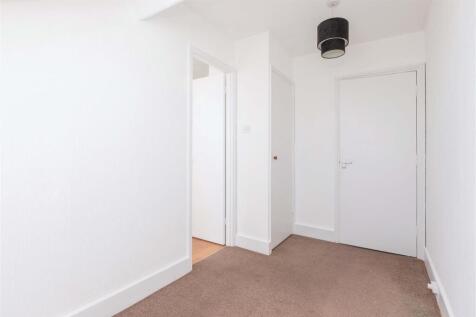 Clifton Rd_5.jpg