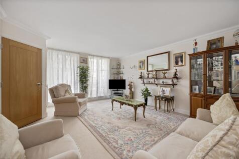 Steyne Gardens, Warnes 60-012.jpg