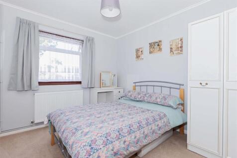 Rockingham Close_8.jpg
