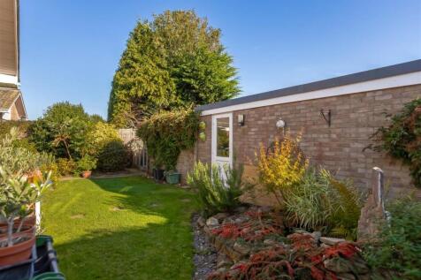 Rockingham Close_14.jpg