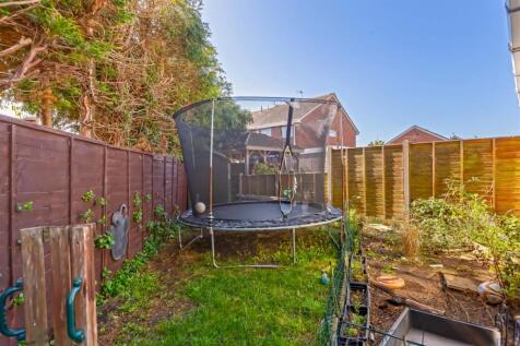 Sherbrooke Close_14.jpg