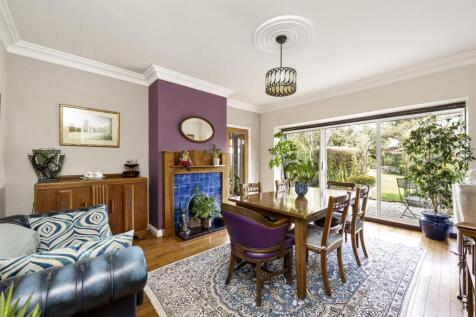 Broadwater Street West, 120-014.JPG