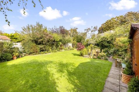 Broadwater Street West, 120-021.JPG