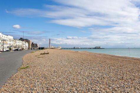 Marine Parade, 105-024.jpg